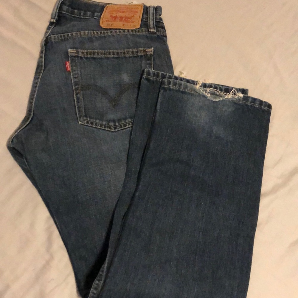 Levi’s 514 jeans